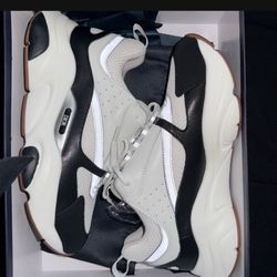 New Dior B22 Size 8,5