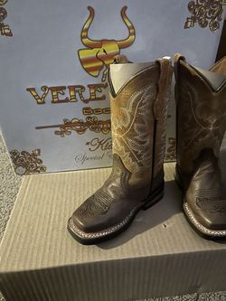 Kids Boots