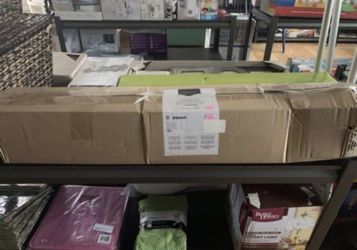 AmazonBasics Bluetooth 2.0 Sound Bar