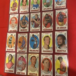 Vintage , 1969 Topps Tall Boys Basketball Complete Set Of 99 Cards Excellent Near Mint Condition. Many Rookies In This Set . 
