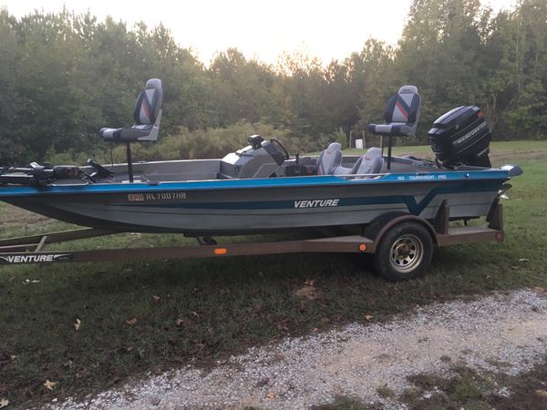 1990 venture fishing boat