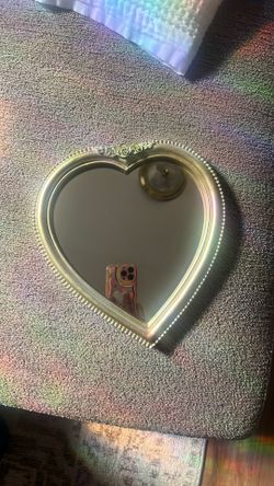 Gold heart mirrors x2