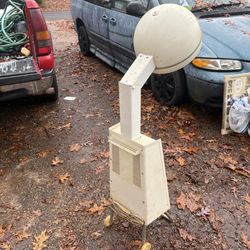 vintage Lady Schick Consolette hard bonnet hair drye