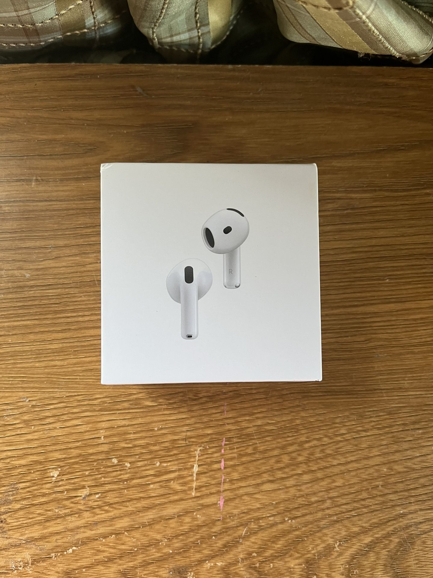 AirPods 4th Gen (Active Noise Cancellation)