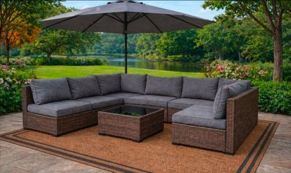 7pc Patio Furniture Set.