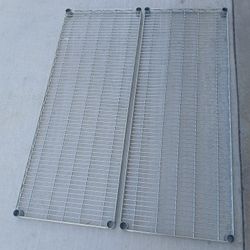 TRINITY NSF wire shelf