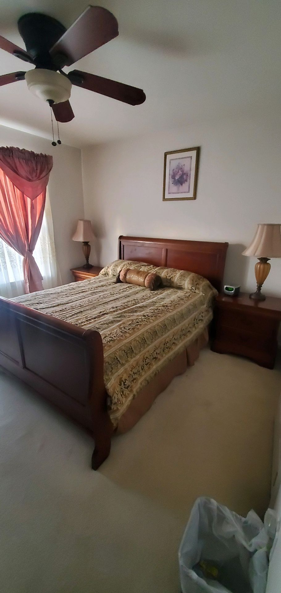 Queen Basset Bedroom Furniture 