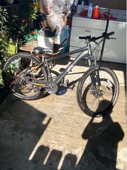 Mountain bike that can turn electric with 48 volt battery