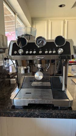 De’Longhi La Specialista espresso machine