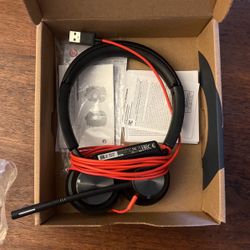 Poly Blackwire 3320 Headset 