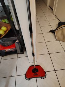 Fuller Stick Vacuum For Quick Clean Up
