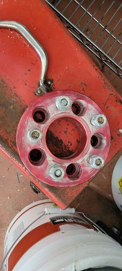 Wheel spacers, Jeep.