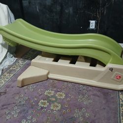 INDOOR/OUTDOOR Childs Slide