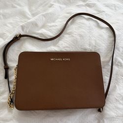 Michael Kors Crossbody