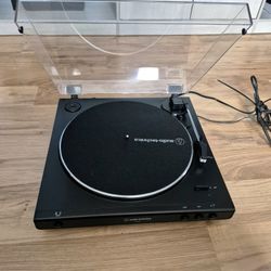 Audio Technica AT-LP60X-BK