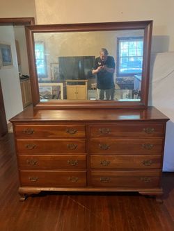 Solid, wood, dresser and mirror