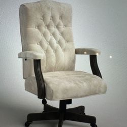 Storm Velvet Executive Chair 