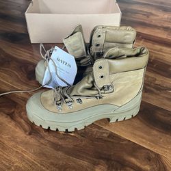 Combat/ Hiker Boots 