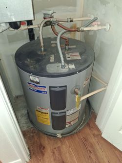 Water Heater (Electric) 45 Gal
