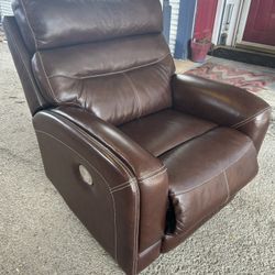 Ashley Sessom Collection Leather Power Recliner Power Headrest & Power Lumbar backseat 