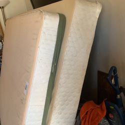 Free Queen Bed No Frame