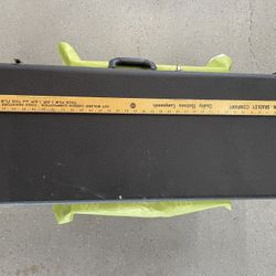 Guitar case 