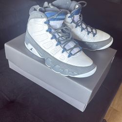 Jordan 9s one Shoe Was Worn because of my accident An The Other Is Fresh Never Been Worn