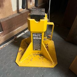 2x 22 ton jack stand