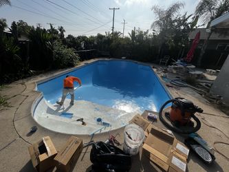 Pool painting