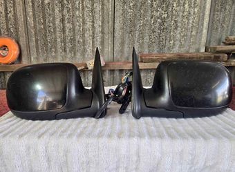 Powerfold 99-06 Chevy mirrors with switch