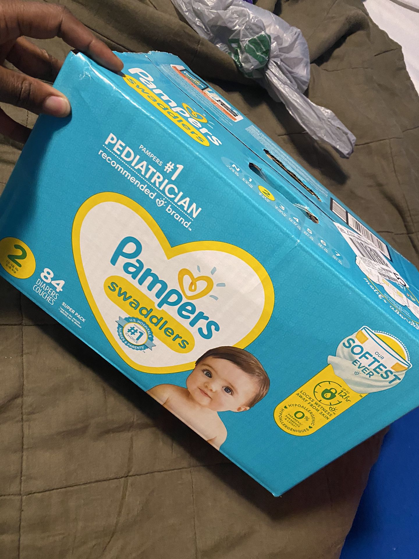 Baby Pampers 