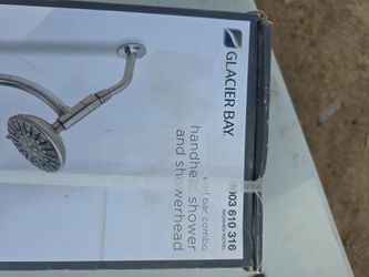 GLACIER BAY Handheld shower and showerhead