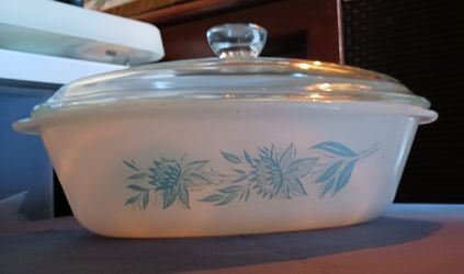Vintage GlasbakeTurquoise Thistle Flower 1 quart Casserole