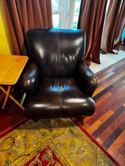 Living room chair