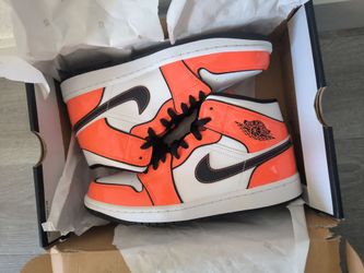 Air Jordan 1 mid