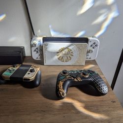 Special Edition Legend Of Zelda OLED Switch 