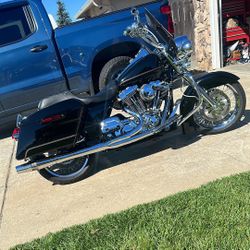 Harley Road King 