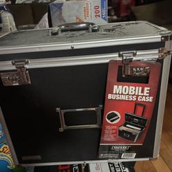 Vaultz Mobile Business Case – Rolling Lock File Box – New 