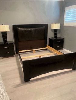 Queen Bedroom Set