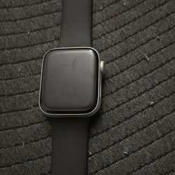 Apple Watch Series 6 grey color