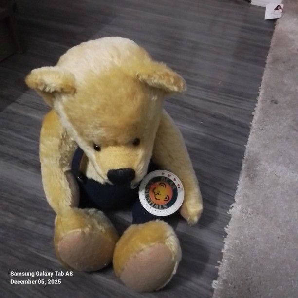 Vintage. Bear Essentials 1998