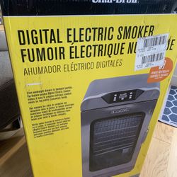Char-Broil Digital Electric Smoker 725 Deluxe