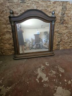 Free Mirror