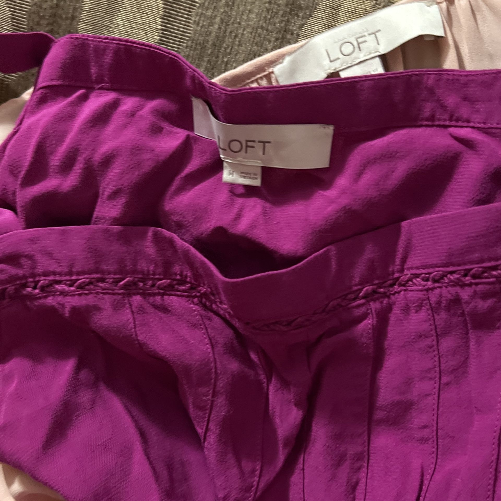 Nice ! Hollister Jeans & Blouses By The Loft !!!