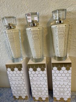 Jafra Royal Jelly Crema Facial hidratante Con Jalea Real  6.7 Onzas Por $125.00 Cada Una