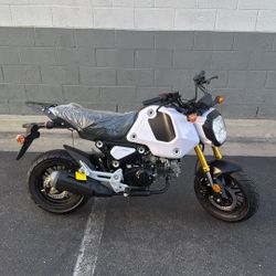Boom Vader 125CC Motorcycle