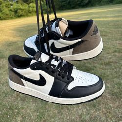 Jordan 1 Low’s  “Mochas’s”