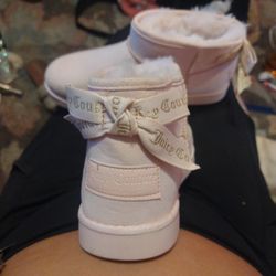 Juicy Couture Pink Winter Boots