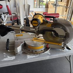 DEWALT 15 Amp Corded 12 in. Double Bevel Sliding Compound Miter Saw, Blade Wrench and Material Clamp