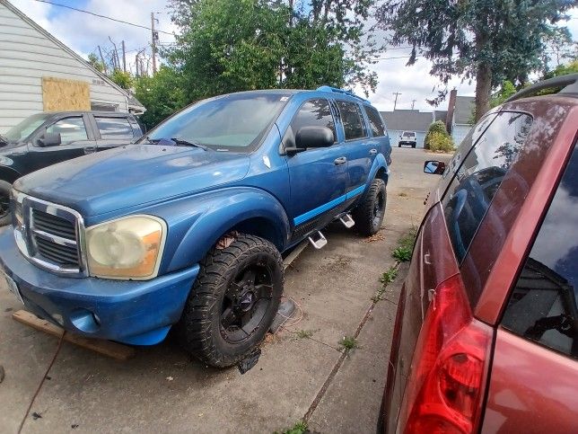 2004 Dodge Durango